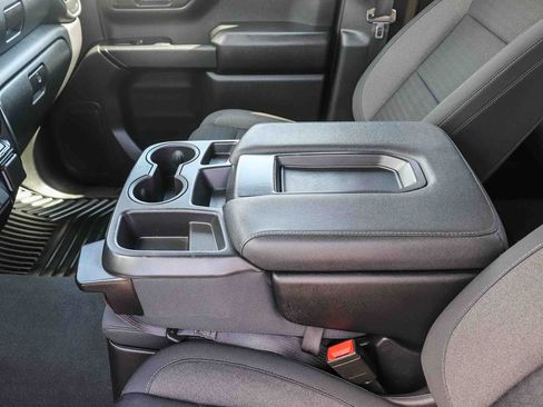 Used 2022 Chevrolet Silverado 1500 Custom RWD image 23