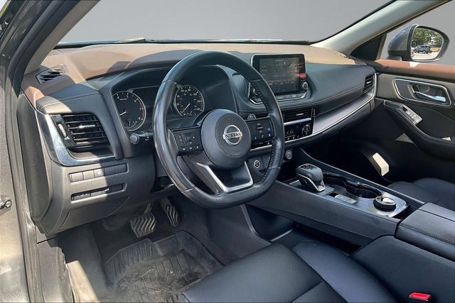 Used 2021 Nissan Rogue SV w/ Premium Package AWD/4WD image 17
