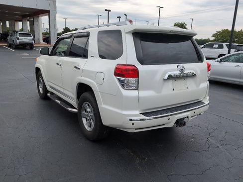 Used 2013 Toyota 4Runner SR5 RWD image 3