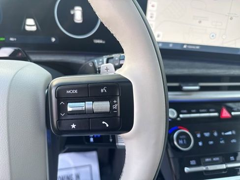 Certified 2024 Hyundai Santa Fe Calligraphy image 35