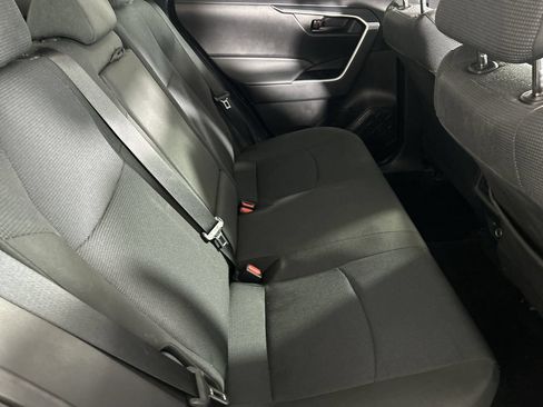 Used 2025 Toyota RAV4 LE AWD/4WD image 25