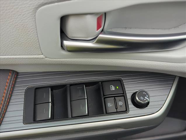 Certified 2024 Toyota Sienna XSE w/ XSE Plus Package FWD image 10