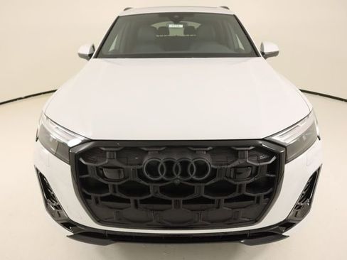 New 2026 Audi Q7 Premium Plus image 8