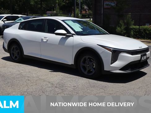 Used 2025 Kia K4 FWD image 5