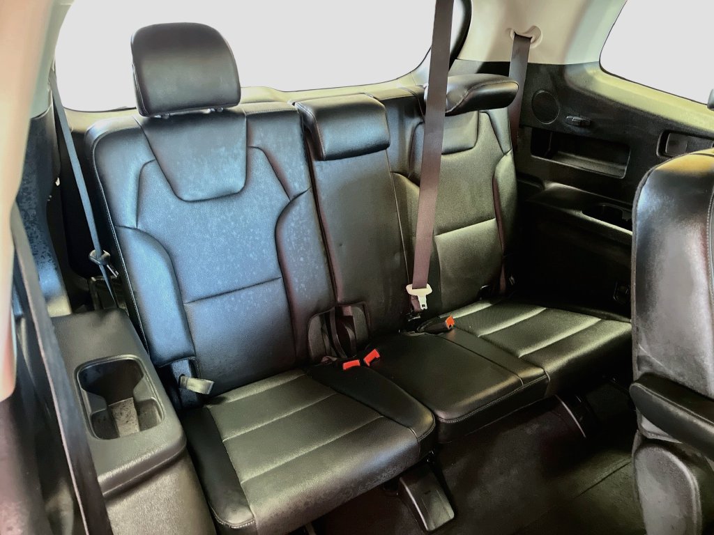 Used 2025 Kia Telluride SX w/ SX Captain's Chair Package AWD/4WD image 29