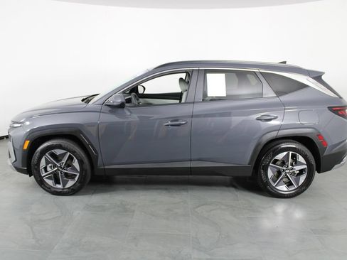 Used 2026 Hyundai Tucson SEL FWD image 14