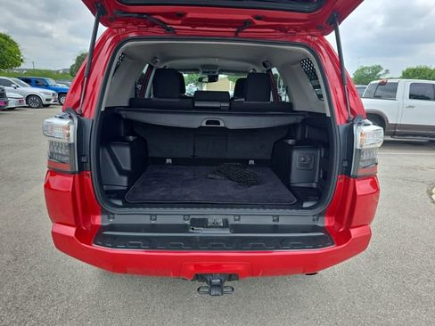 Used 2023 Toyota 4Runner SR5 AWD/4WD image 13