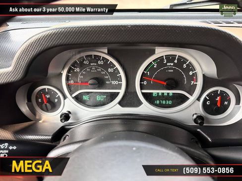 Used 2008 Jeep Wrangler Unlimited Sahara AWD/4WD image 18
