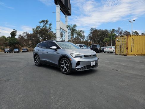 Used 2023 Volkswagen ID.4 Pro S RWD image 3