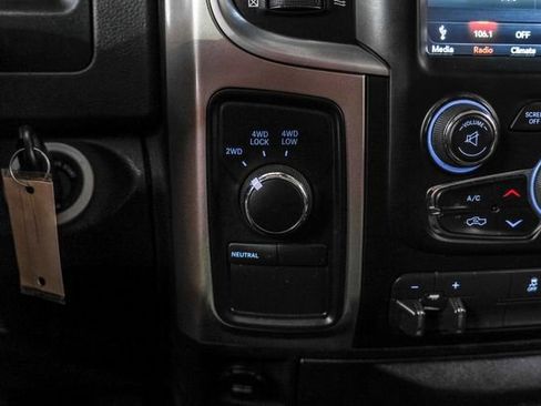 Used 2018 RAM 2500 SLT AWD/4WD image 22