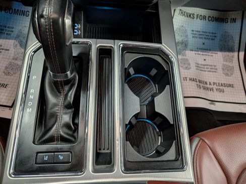 Used 2018 Ford F150 Platinum w/ Equipment Group 701A Luxury image 18