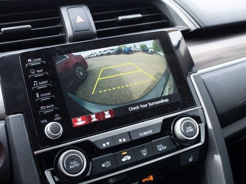 Used 2019 Honda Civic Touring image 35