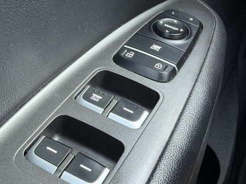 Used 2018 Kia Optima S FWD image 20