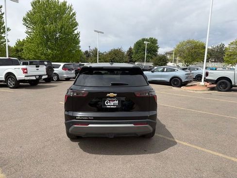 Used 2025 Chevrolet Equinox LT AWD/4WD image 4