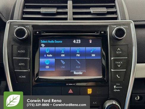 Used 2017 Toyota Camry SE image 14