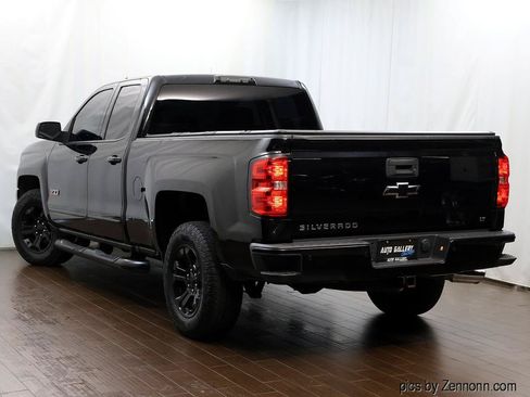 Used 2017 Chevrolet Silverado 1500 LT w/ Midnight Edition AWD/4WD image 9