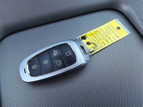 Used 2025 Hyundai Palisade SEL AWD/4WD image 29