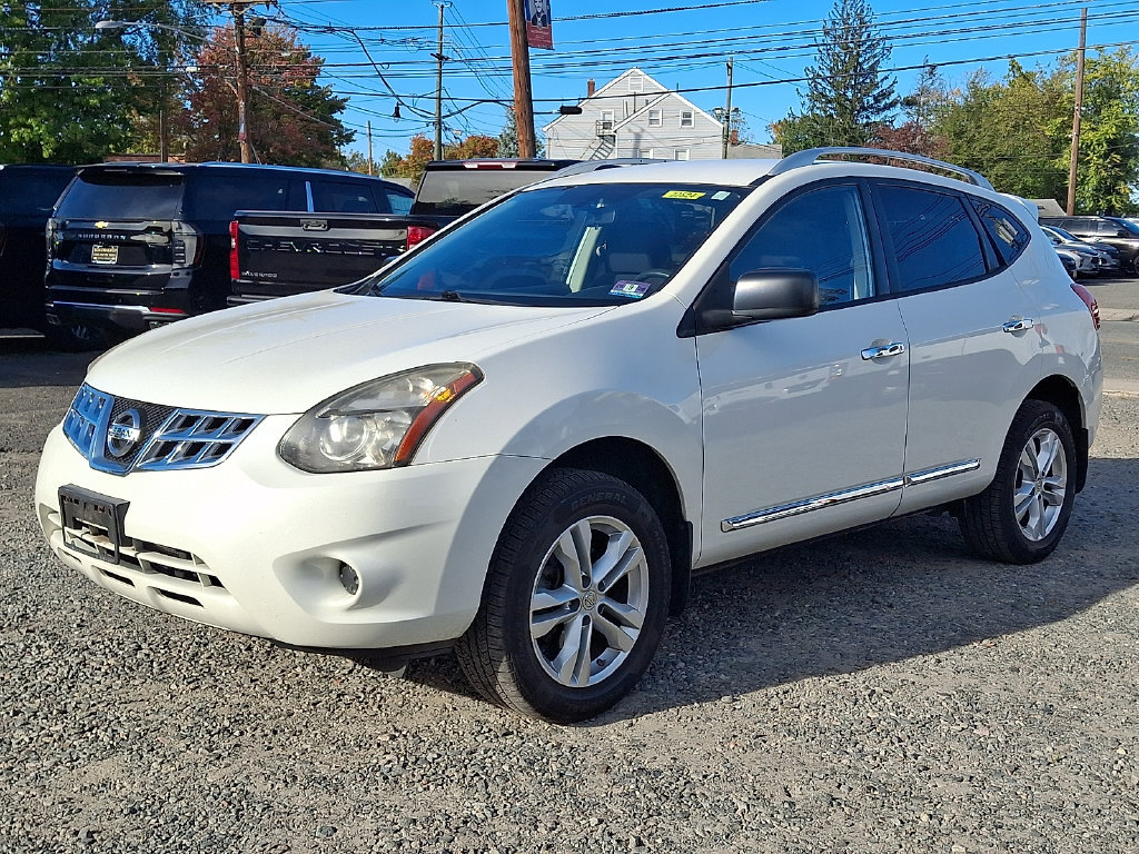 Used 2015 Nissan Rogue S w/ Convenience Package AWD/4WD image 3