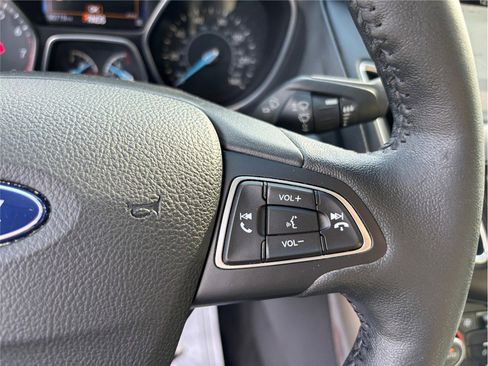 Used 2018 Ford Focus Titanium image 24