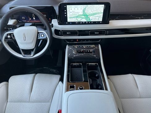 New 2026 Lincoln Aviator Black Label w/ Black Label Special Edition AWD/4WD image 12