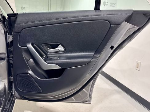 Used 2025 Mercedes-Benz CLA 250 image 28