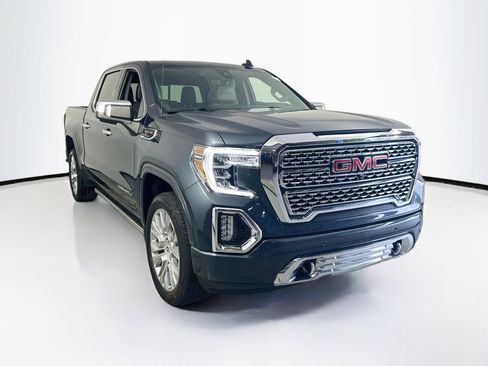 Used 2022 GMC Sierra 1500 Denali w/ Denali Premium Package AWD/4WD image 3
