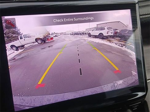 Used 2025 Jeep Grand Cherokee L Limited w/ Black Appearance Package image 17