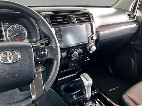 Used 2024 Toyota 4Runner TRD Off-Road Premium w/ Moonroof Package AWD/4WD image 9