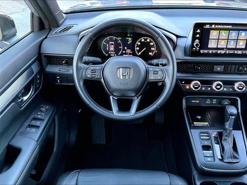 Used 2025 Honda CR-V Sport-L image 17