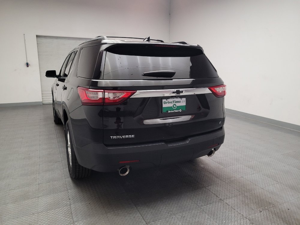 Used 2021 Chevrolet Traverse LT FWD image 6