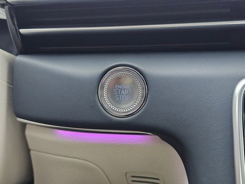 New 2026 Genesis GV80 3.5T Prestige image 17