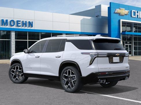 New 2026 Chevrolet Traverse High Country w/ LPO, Floor Liner Package AWD/4WD image 3