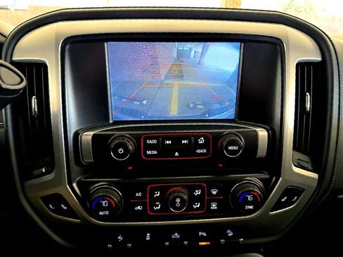 Used 2015 GMC Sierra 1500 SLE w/ SLE Value Package AWD/4WD image 23