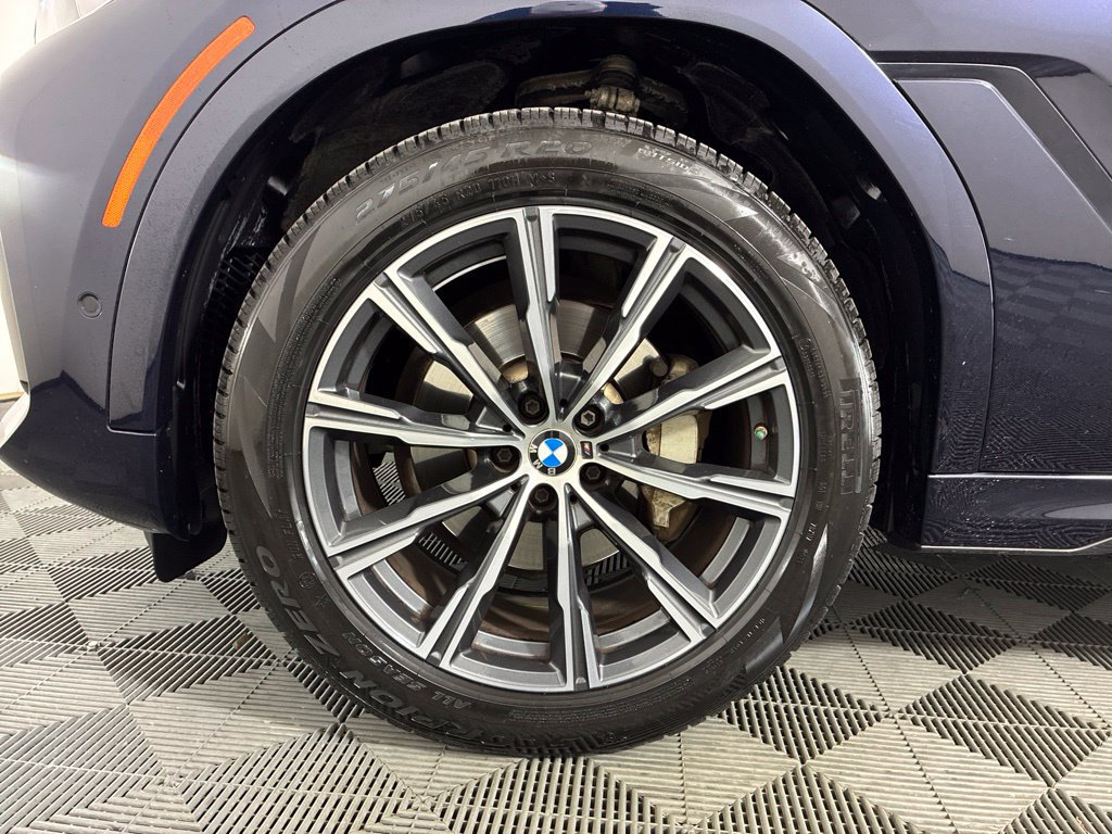 Certified 2023 BMW X6 xDrive40i w/ M Sport Package AWD/4WD image 8