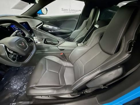 Used 2023 Chevrolet Corvette Stingray Coupe w/ Z51 Performance Package RWD image 22