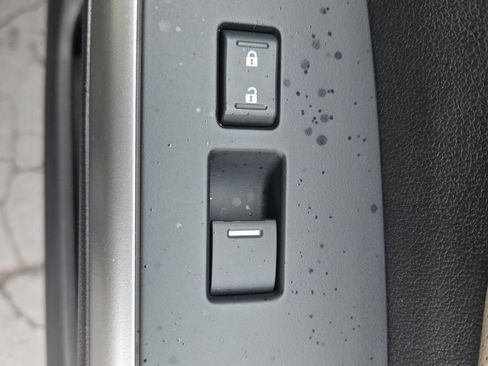 Used 2015 Honda CR-V EX-L image 31