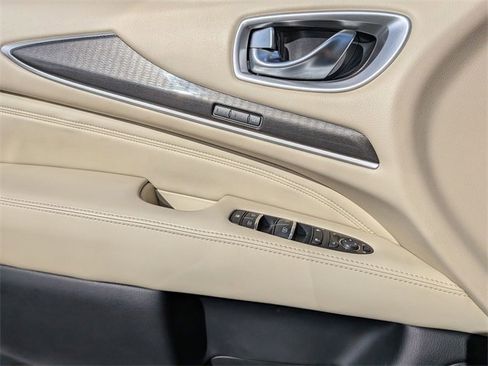 Used 2018 INFINITI QX60 FWD w/ Premium Plus Package image 27