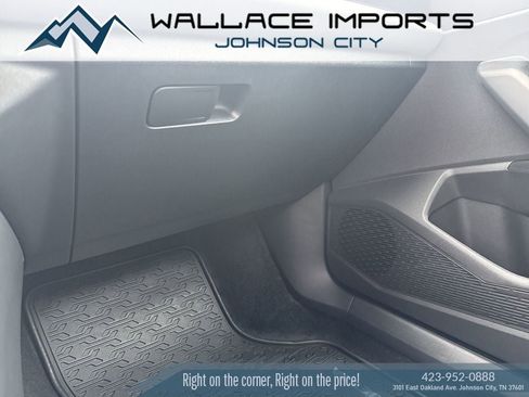 New 2026 Volkswagen Jetta SE image 40