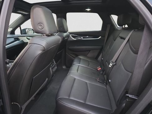 Certified 2025 Cadillac XT5 Premium Luxury image 21