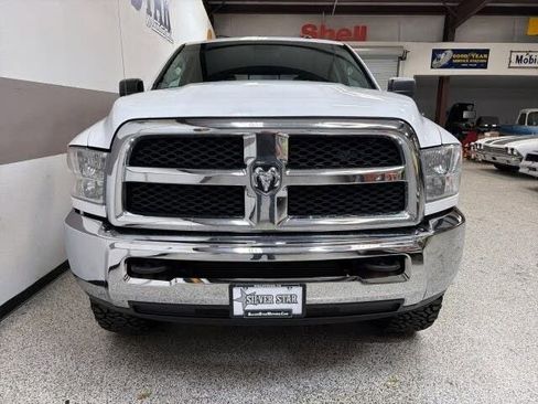 Used 2017 RAM 2500 SLT AWD/4WD image 2