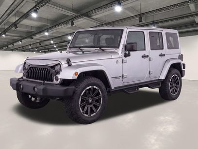 Used 2014 Jeep Wrangler Unlimited Rubicon w/ Connectivity Group