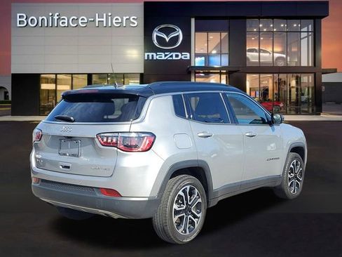 Used 2023 Jeep Compass Limited image 4