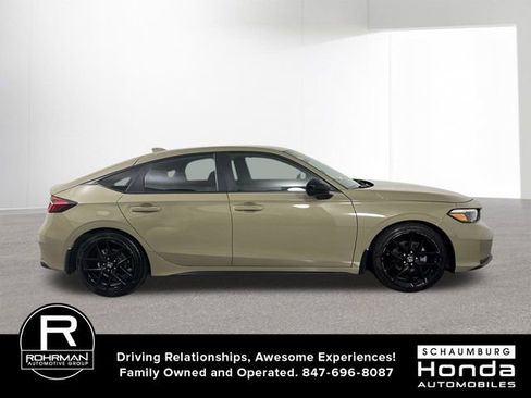 Used 2025 Honda Civic Sport image 36
