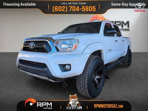 Used 2015 Toyota Tacoma PreRunner w/ SR5 Package image 26