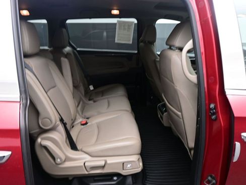 Used 2022 Honda Odyssey EX-L image 11