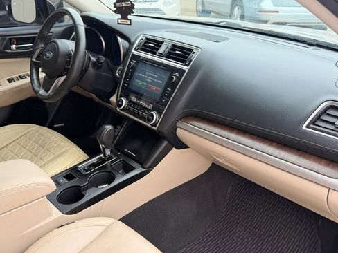 Used 2018 Subaru Outback 2.5i Limited AWD/4WD image 27