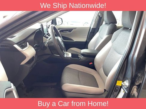 Used 2022 Toyota RAV4 XLE w/ Convenience Package AWD/4WD image 9