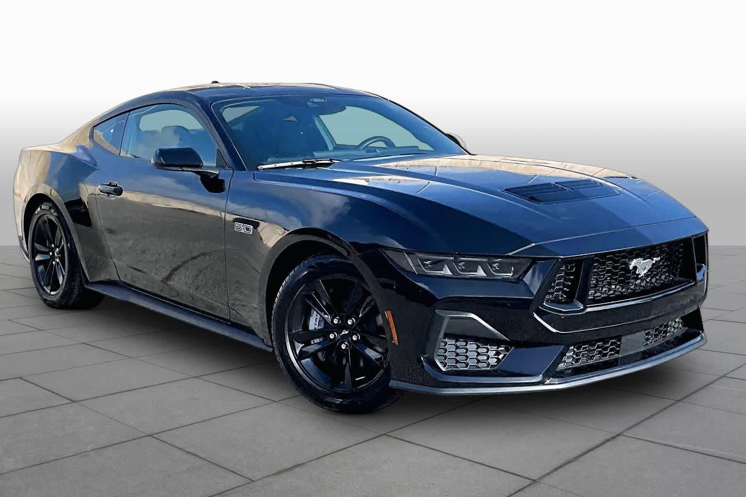 Used 2026 Ford Mustang GT RWD image 3