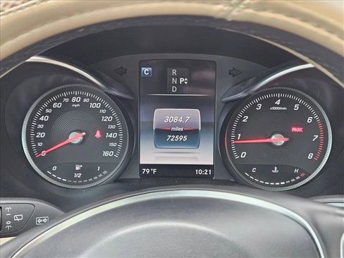 Used 2018 Mercedes-Benz GLC 300 image 10