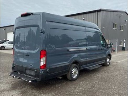 Used 2022 Ford Transit 250 148 High Roof Extended AWD w/ Parcel Delivery Package image 5